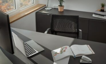 Transforme Seu Escritório com Móveis Sofisticados e Funcionais da Linea Office