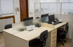 Plataforma Painel com Divisória Central