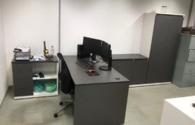 Mesa Diretor com Buffet Lateral