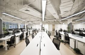 Plataforma de Trabalho com Divisórias e Gaveteiro