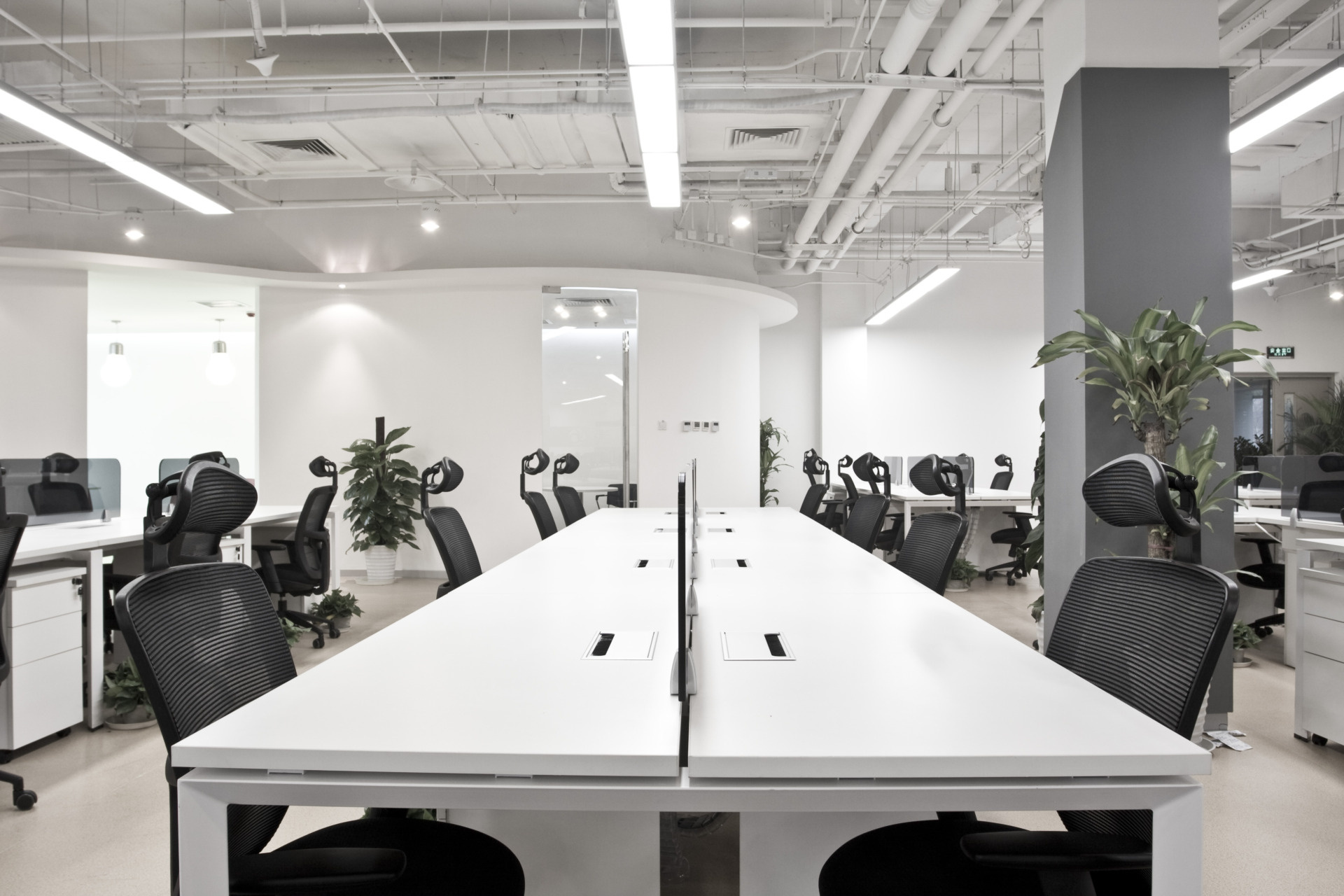 Estação de Trabalho 8 Lugares: Vantagens para Empresas em Crescimento