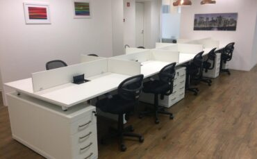 Estação de Trabalho 10 Lugares: Como Planejar um Escritório Corporativo