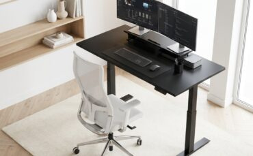 Mesa de trabalho com regulagem de altura: uma solução inteligente para ambientes corporativos