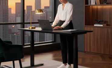 Mesa para computador ajustável em Pinheiros: uma solução para espaços de trabalho mais inteligentes